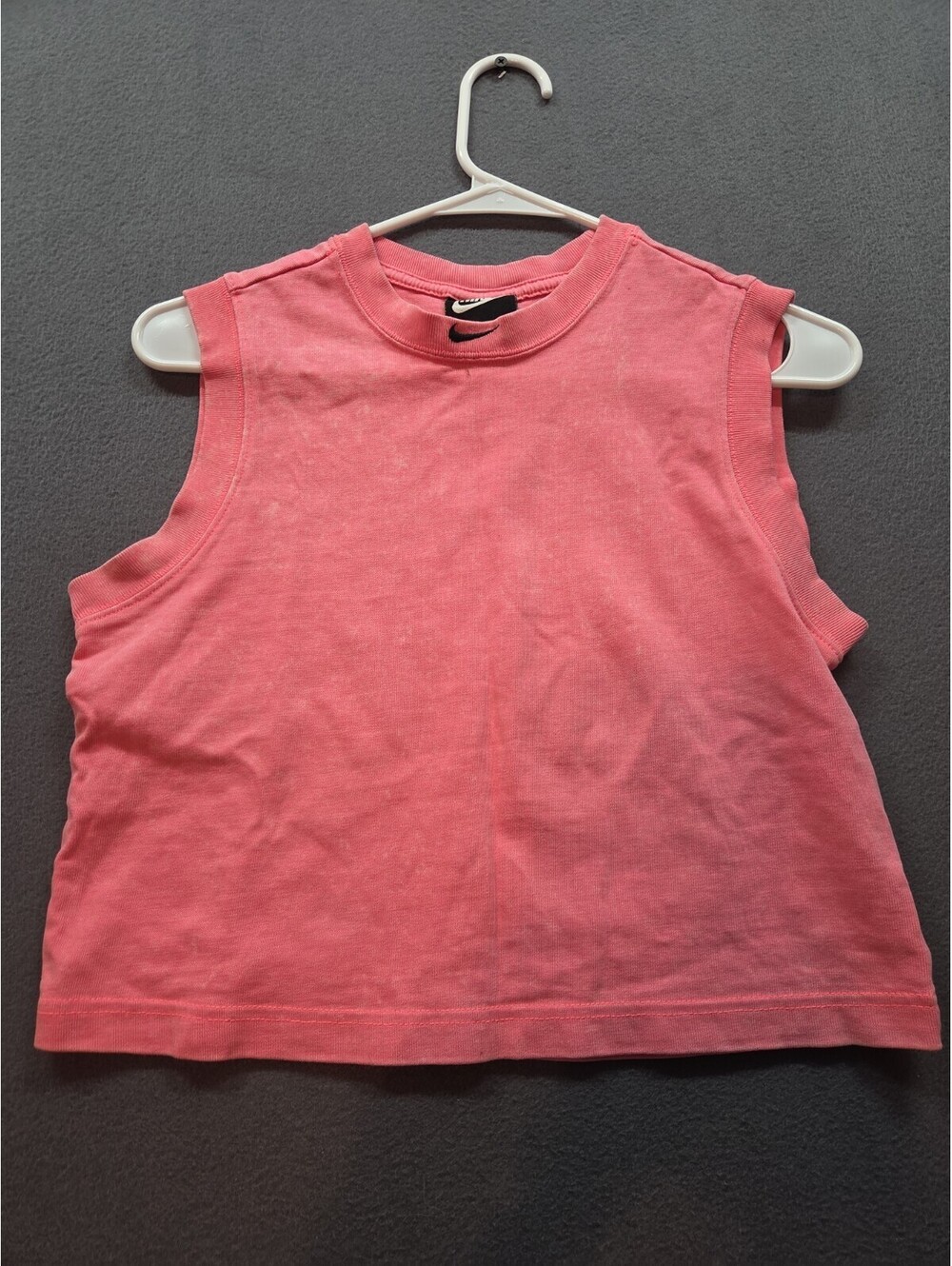 women's pink cropped sleeveless top by Nike size S